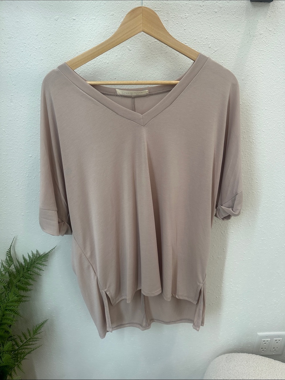 Vine & Love Relaxed V-Neck Tunic in Taupe